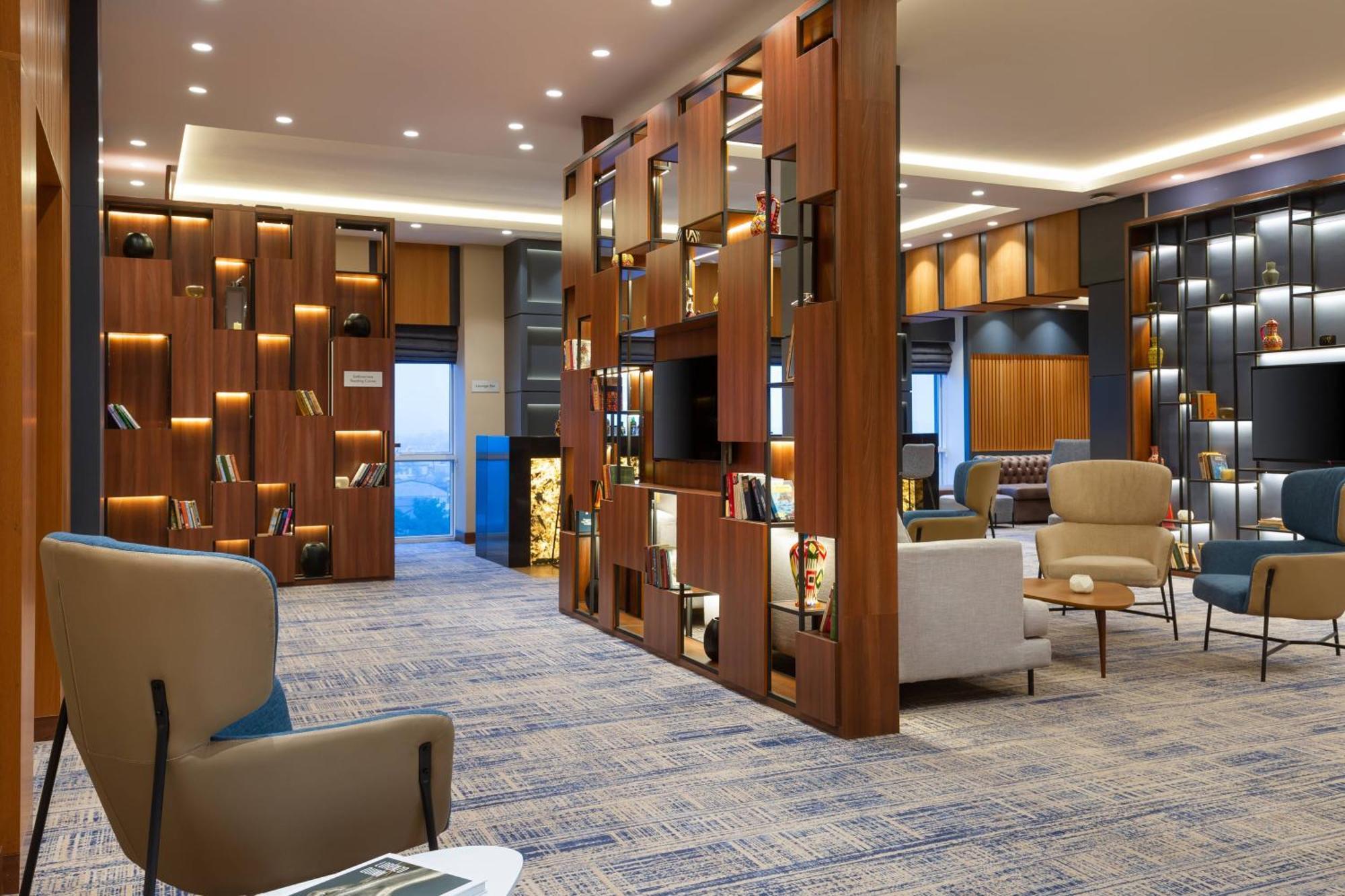 Courtyard By Marriott Tashkent Hotel Bagian luar foto